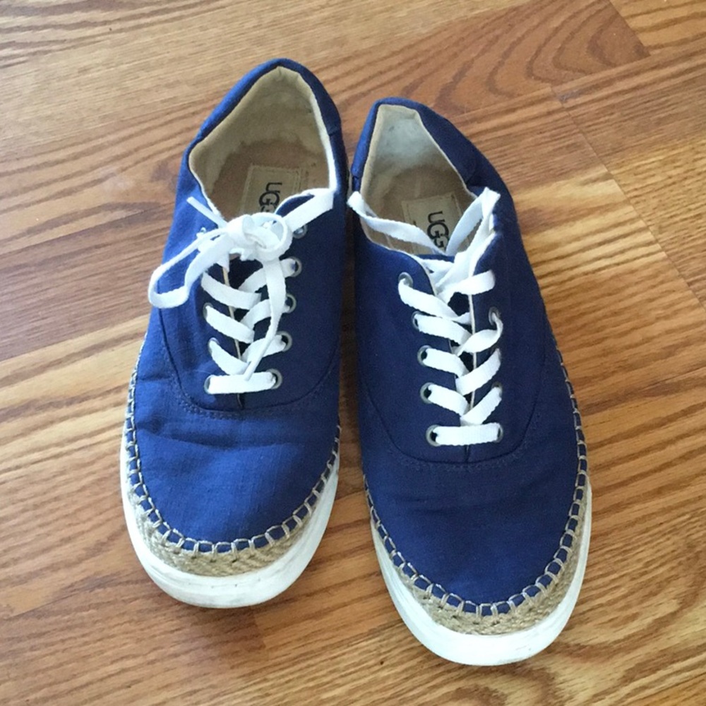 Ugg shoes